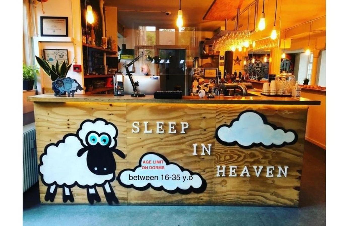 Sleep In Heaven Hostel København Ngoại thất bức ảnh